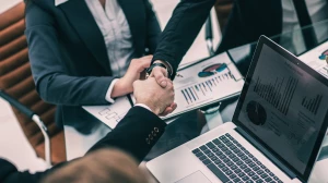 Klimatyzatory z funkcją grzania Pruszków – komfortowe rozwiązania na każdą porę roku